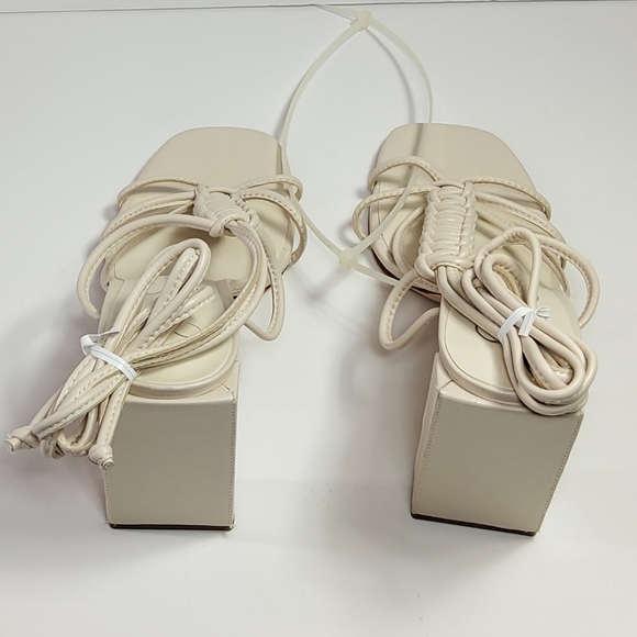 Jessica Simpson Women's Maena Ankle Wrap Sandal Heeled - Picture 7 of 16